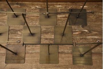 中古　アンティーク調　古美色(こびしょく)　シャビーな風合いがレトロな雰囲気を高めるディスプレイスタンド11台セット(アクセサリースタンド、ハンガースタンド、店舗什器)(R-056143)