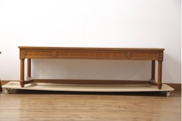 中古　DREXEL HERITAGE(ドレクセルヘリテイジ)　Triune(トライユン)　マホガニー材　洗練されたデザインとクラシカルな佇まいが魅力的なセンターテーブル(カクテルテーブル、リビングテーブル、ローテーブル)(R-056149)