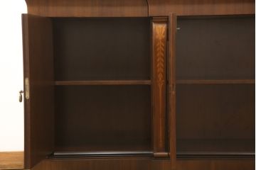 中古　美品　スペイン　ウルタド(HURTADO)社製　象嵌入り　波打つ木目が絵画のように美しいサイドボード(定価約90万円)(サイドキャビネット、引き出し、チェスト)(R-056150)