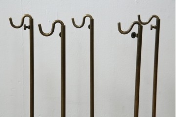 中古　アンティーク調　古美色(こびしょく)　シャビーな風合いがレトロな雰囲気を高めるディスプレイスタンド7台セット　(R-056182)