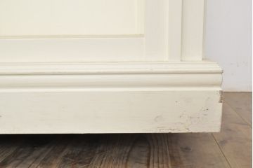 中古　大型　店舗什器　ペイント仕上げ限定　ガラス棚板付き　フレンチ風のおしゃれなオープンラック(陳列棚、飾り棚、展示棚)(R-056184)