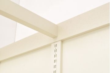 中古　大型　店舗什器　ペイント仕上げ限定　ガラス棚板付き　フレンチ風のおしゃれなオープンラック(陳列棚、飾り棚、展示棚)(R-056184)