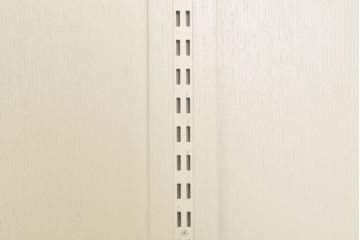 中古　大型　店舗什器　ペイント仕上げ限定　ガラス棚板付き　フレンチ風のおしゃれなオープンラック(陳列棚、飾り棚、展示棚)(R-056184)