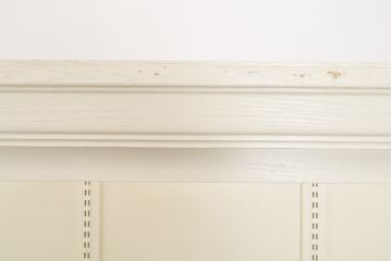 中古　大型　店舗什器　ペイント仕上げ限定　ガラス棚板付き　フレンチ風のおしゃれなオープンラック(陳列棚、飾り棚、展示棚)(R-056185)
