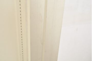 中古　大型　店舗什器　ペイント仕上げ限定　ガラス棚板付き　フレンチ風のおしゃれなオープンラック(陳列棚、飾り棚、展示棚)(R-056185)