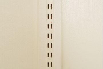 中古　大型　店舗什器　ペイント仕上げ限定　ガラス棚板付き　フレンチ風のおしゃれなオープンラック(陳列棚、飾り棚、展示棚)(R-056186)
