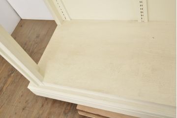 中古　大型　店舗什器　ペイント仕上げ限定　ガラス棚板付き　フレンチ風のおしゃれなオープンラック(陳列棚、飾り棚、展示棚)(R-056186)