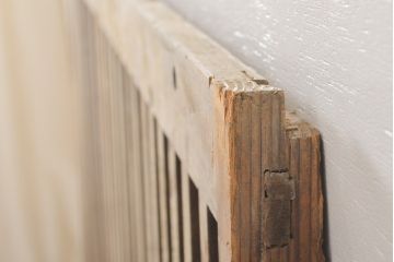 アンティーク建具　和風・和モダンな住宅におすすめ　荒格子窓2枚セット(格子戸、引き戸)(R-056195)