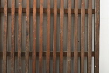アンティーク建具　和風・和モダンな住宅におすすめ　荒格子窓2枚セット(格子戸、引き戸)(R-056195)