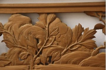 アンティーク建具　在銘　彫武　生き生きとした牡丹と鶏が描かれた彫刻欄間2枚セット(明かり取り、明り取り)(R-056203)