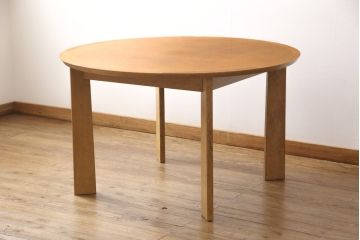 和製ビンテージ　シンプルなデザインで取り入れやすい、ナチュラルモダンな空間づくりに活躍するダイニングテーブル(2人掛け、4人掛け、ヴィンテージ)(R-056232)