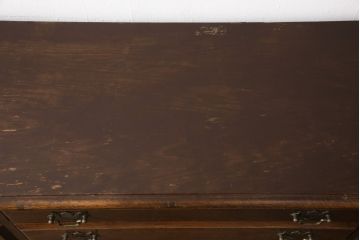 中古　カントリーハウス　秋山木工　木のぬくもりを感じられるクラシカルな佇まいのワイドチェスト(サイドボード、リビングボード、引き出し)(R-056233)