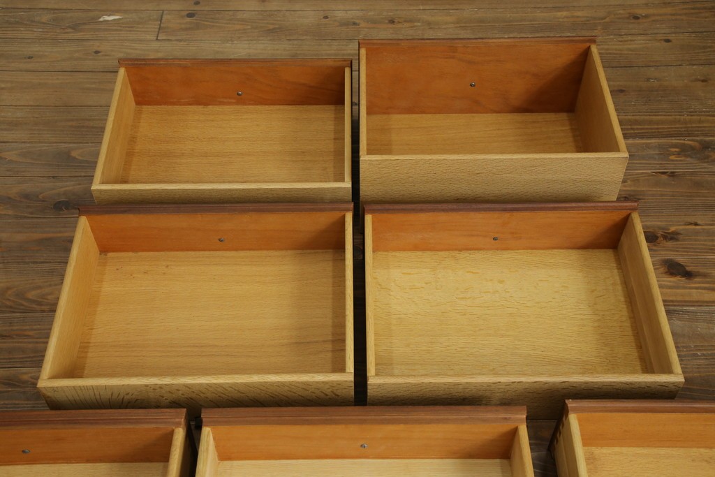 中古　DREXEL HERITAGE(ドレクセルヘリテイジ)　Triune(トライユン)　ランジェリーチェスト(サイドチェスト、引き出し)　定価約43万円相当　(R-056241)