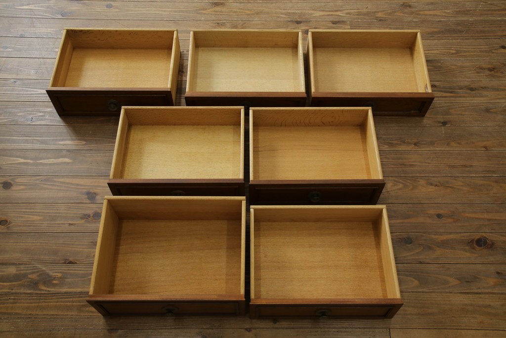 中古　DREXEL HERITAGE(ドレクセルヘリテイジ)　Triune(トライユン)　ランジェリーチェスト(サイドチェスト、引き出し)　定価約43万円相当　(R-056241)