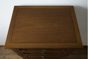 中古　DREXEL HERITAGE(ドレクセルヘリテイジ)　Triune(トライユン)　ランジェリーチェスト(サイドチェスト、引き出し)　定価約43万円相当　(R-056241)