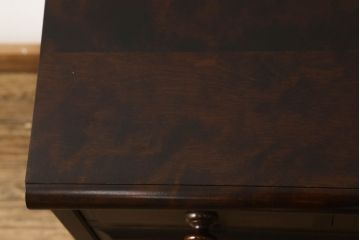 中古　美品　北海道民芸家具　直線的なフォルムとシックな色合いが美しいサイドチェスト(引き出し、チェスト)(R-056290)