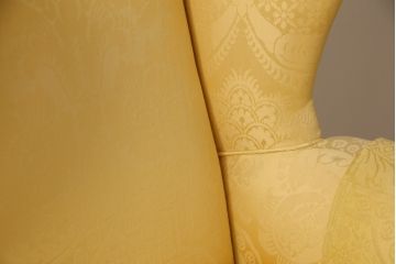中古　美品　DREXEL HERITAGE(ドレクセルヘリテイジ)　希少モデル!彫刻入り1人掛けソファ(一人掛けソファ、アームソファ)(R-056331)