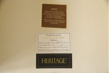 中古　美品　DREXEL HERITAGE(ドレクセルヘリテイジ)　希少モデル!彫刻入り1人掛けソファ(一人掛けソファ、アームソファ)(R-056331)