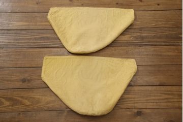 中古　美品　DREXEL HERITAGE(ドレクセルヘリテイジ)　希少モデル!彫刻入り1人掛けソファ(一人掛けソファ、アームソファ)(R-056331)