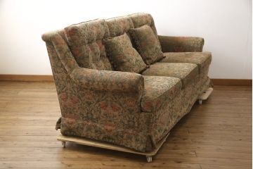 中古　美品　DREXEL HERITAGE(ドレクセルヘリテイジ)　クラシカルな雰囲気を醸し出す3人掛けソファ(三人掛けソファ、3P)(R-056337)