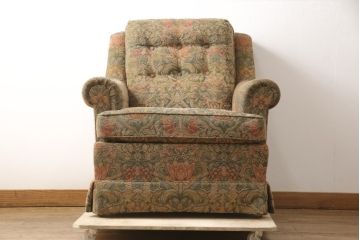 中古　美品　DREXEL HERITAGE(ドレクセルヘリテイジ)　クラシカルな雰囲気を醸し出す1人掛けソファ(一人掛けソファ、アームチェア)(R-056339)