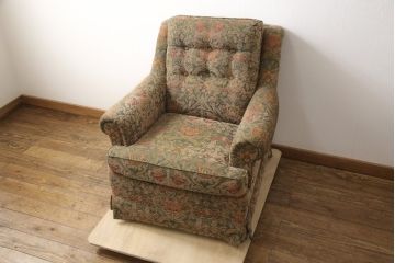 中古　美品　DREXEL HERITAGE(ドレクセルヘリテイジ)　クラシカルな雰囲気を醸し出す1人掛けソファ(一人掛けソファ、アームチェア)(R-056339)