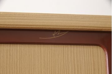 中古　美品　蒔絵入り　木匠・多々納邦男作　気品溢れる佇まいが魅力的な総桐箪笥(定価約140万円)(胴厚、和タンス、引き出し、衣装箪笥、桐たんす)(R-056340)
