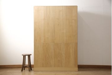 中古　美品　蒔絵入り　木匠・多々納邦男作　気品溢れる佇まいが魅力的な総桐箪笥(定価約140万円)(胴厚、和タンス、引き出し、衣装箪笥、桐たんす)(R-056340)