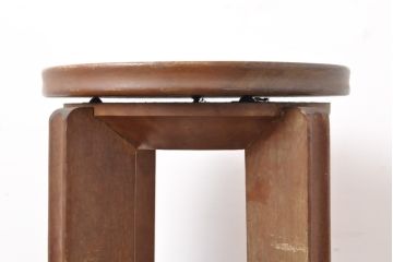 和製アンティーク　回転式　ユニークなデザインが個性的な縦型飾り台(展示台、サイドテーブル、店舗什器)(R-056347)