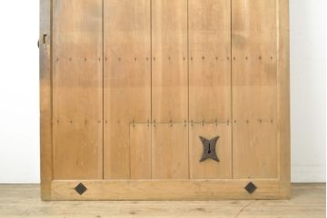 ヒノキ材製　明治大正期　和モダンな玄関に!シンプルなアンティーク蔵戸1枚(引き戸、玄関扉、和風建具)(R-056350)