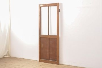 アンティーク建具　ガラス窓付き　ノスタルジックな雰囲気漂うレトロな木製ドア1枚(扉)(R-056356)