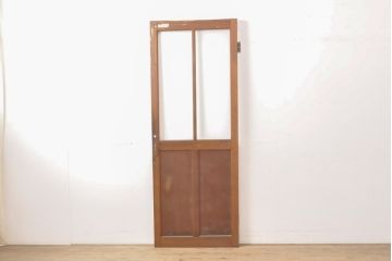 アンティーク建具　ガラス窓付き　ノスタルジックな雰囲気漂うレトロな木製ドア1枚(扉)(R-056356)