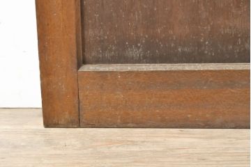 アンティーク建具　ガラス窓付き　ノスタルジックな雰囲気漂うレトロな木製ドア1枚(扉)(R-056356)