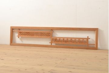 アンティーク建具　凛とした組子細工が印象的!組子入り欄間1枚(明り取り、明かり取り)(R-056378)