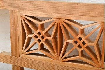 アンティーク建具　凛とした組子細工が印象的!組子入り欄間1枚(明り取り、明かり取り)(R-056378)