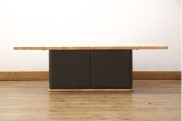 中古　美品　モビリア　カジュアルな色合いとデザインが魅力的な大理石センターテーブル(ローテーブル)(R-056395)