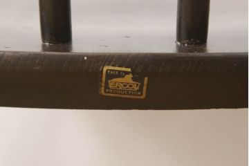 イギリスビンテージ　ERCOL(アーコール)　フープバック　シックな木肌のダイニングチェア(ウィンザーチェア、ワークチェア、椅子、ヴィンテージ、ウインザーチェア)(R-056404)