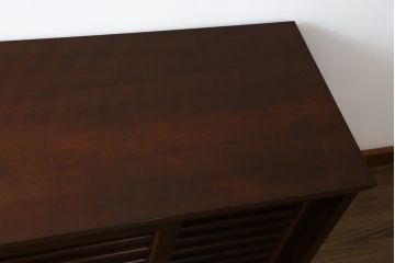 中古　美品　松本民芸家具　A型　4枚引き戸の和モダンなサイドボード(リビングボード)(R-056407)
