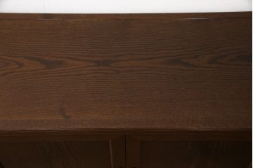 中古　美品　国産高級工芸家具　タモ材　松本民芸風　シンプルで洗練された佇まいの朝鮮棚サイドボード(収納棚、戸棚、キャビネット)(R-056424)