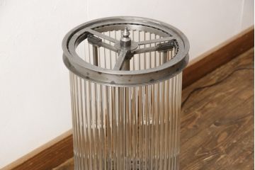 中古　美品　アスプルンド(ASPULUND)取り扱い　イギリス製　HALO(ハロ)　インダストリアルな高級フロアスタンド(テーブルスタンド、照明、フロアライト)(R-056425)
