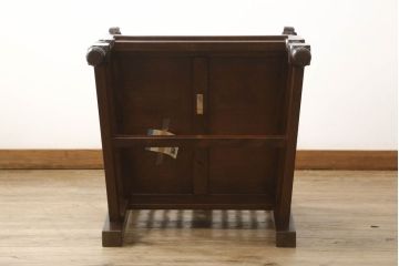 中古　美品　松本民芸家具　洋館に似合う佇まいのD型布張り椅子(ベンチ、アームチェア、1人掛けソファ)(R-056429)