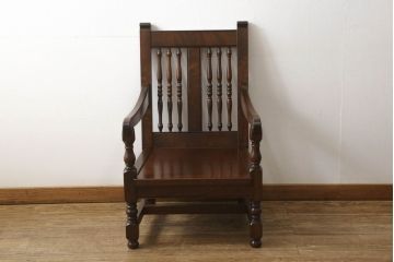 中古　美品　松本民芸家具　洋館に似合う佇まいのD型布張り椅子(ベンチ、アームチェア、1人掛けソファ)(R-056430)