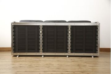 中古　IDC大塚家具　ル・コルビュジエデザイン　グラン・コンフォール　LC2　本革　高級感あふれる3人掛けソファ(レザー、3P、三人掛け)(定価約80万円)(R-056461)