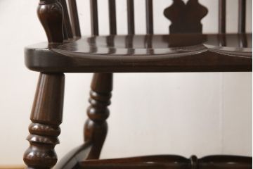 中古　美品　松本民芸家具　#44A型　洋風のクラシカルなデザインが美しいウィンザーチェア(アームチェア、椅子、イス、ウインザーチェア)(定価約18万円)(R-056467)