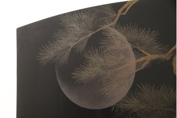 中古　和の趣溢れる月と松の絵が空間を盛り立てる輪島衝立(仕切り、パーテーション、つい立て)(R-056496)