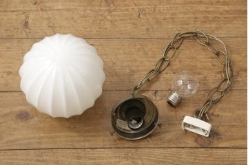 和製アンティーク　レトロなデザインが魅力!上品な印象の天井照明(吊り下げ照明、ペンダントライト、シェード)(R-056502)