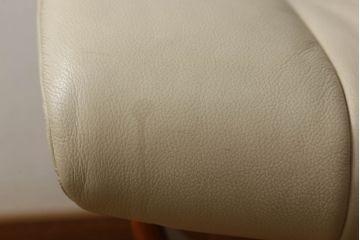 中古　美品　EKORNES(エコーネス)　本革　メイフェア　ストレスレスチェア(S)オットマン付き(定価約28万円)(リクライニングチェア、アームチェア、椅子)(R-056509)