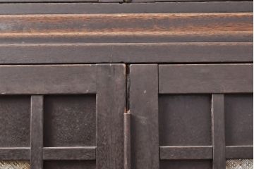 和製アンティーク　大正ロマン　扉や取っ手がおしゃれ!色ガラス・レトロガラス入り本箱(食器棚、書棚、キャビネット、ブックケース)(R-056517)