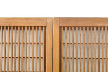 アンティーク建具 裏障子付き 明るい木味の格子戸4枚セット(引き戸、障子戸)(R-056521)