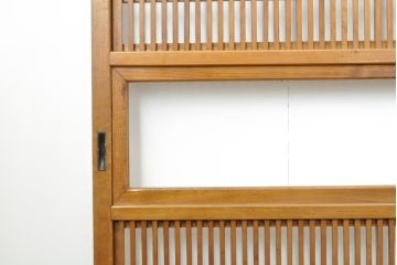 アンティーク建具 裏障子付き 明るい木味の格子戸4枚セット(引き戸、障子戸)(R-056521)